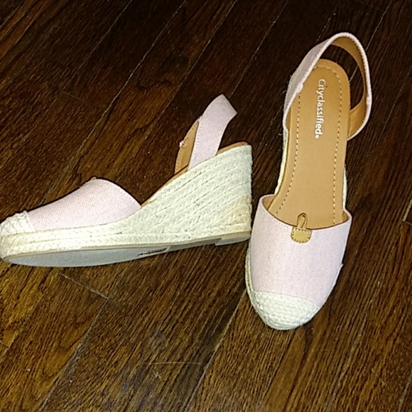 Cityclassified Shoes - City Classified Cap Toe Espadrille Wedge Sandal